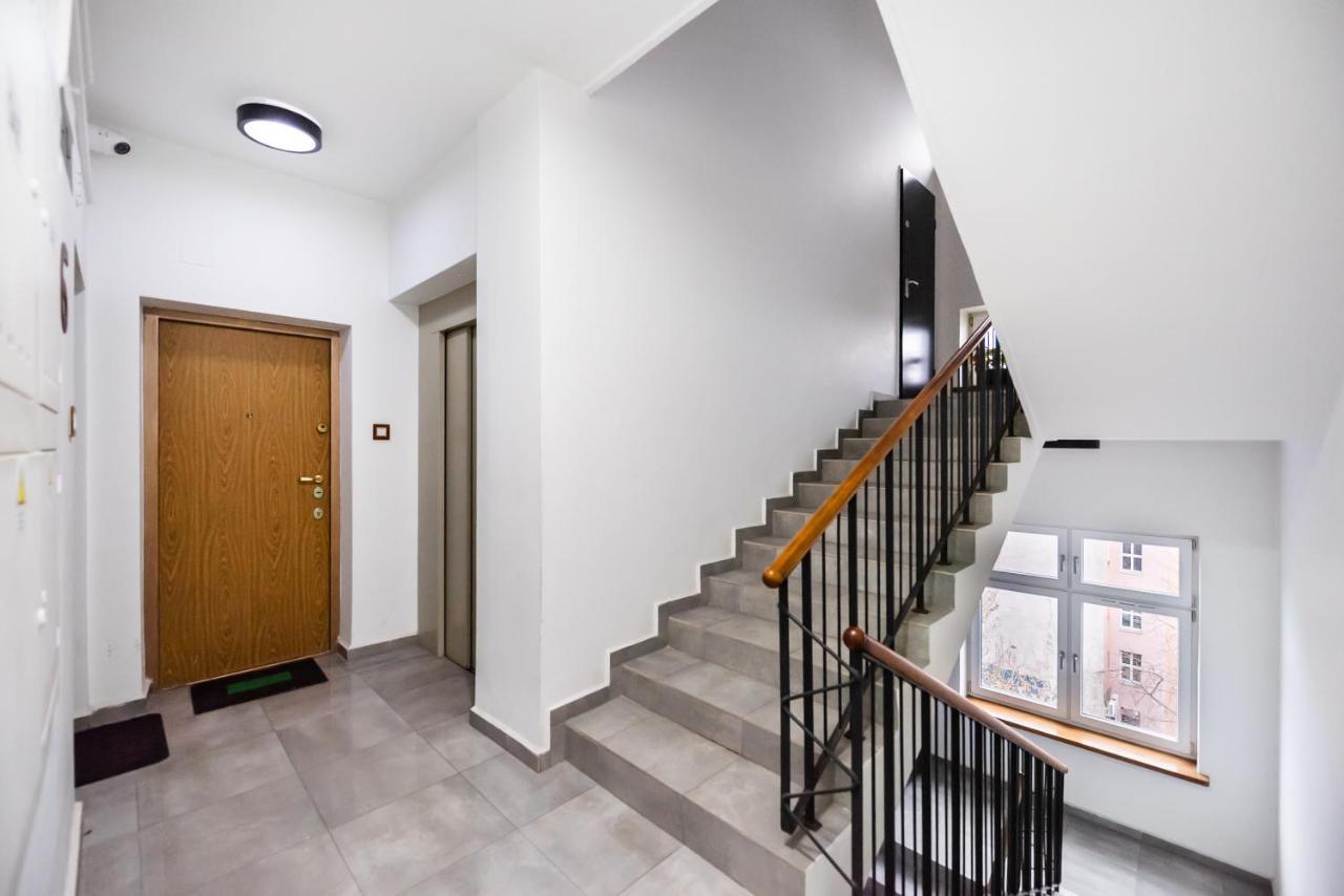 Superior Metro Centrum Apartment 바르샤바 외부 사진