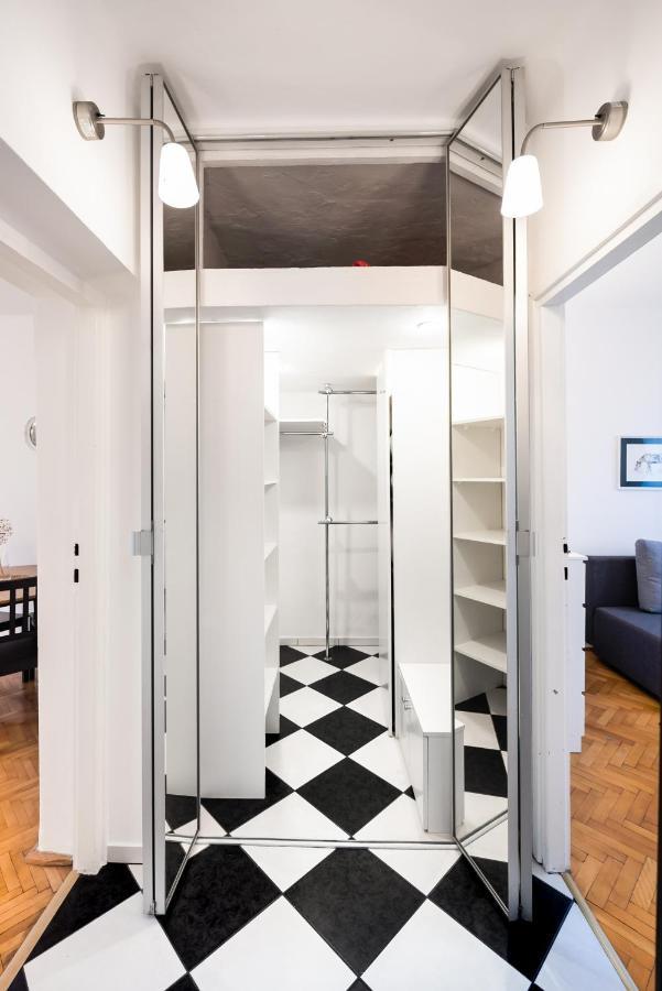 Superior Metro Centrum Apartment 바르샤바 외부 사진